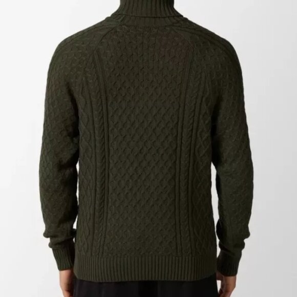 Men's Nike Life Cable Knit Turtleneck Sweater Hunter Green Medium NWT FB7770-325 - Picture 2 of 4